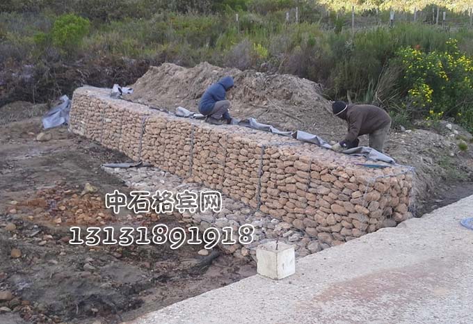 13131891918護(hù)岸鉛絲石籠廠家報(bào)價 13131891918護(hù)岸鉛絲石籠廠家報(bào)價